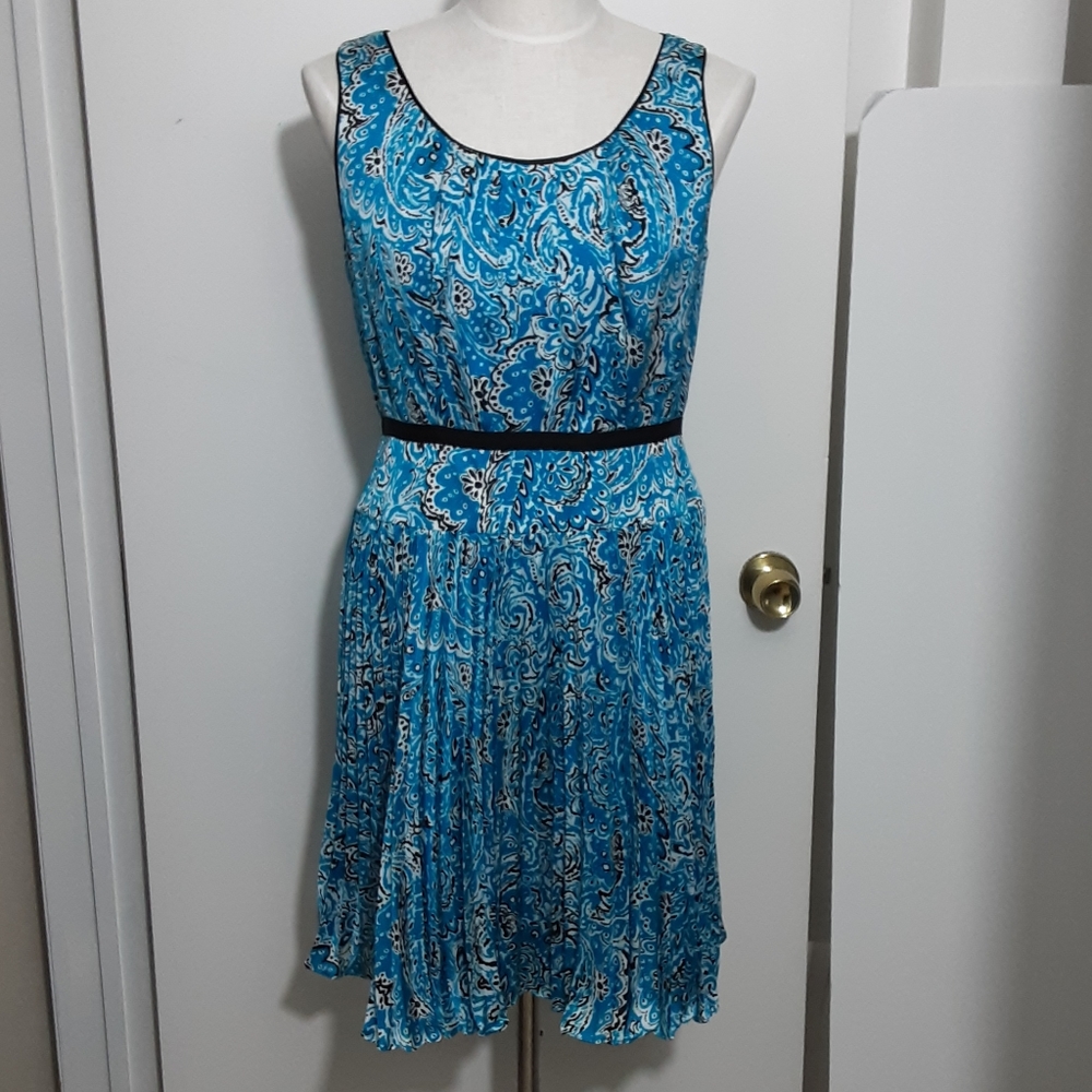Ann Taylor petite sleeveless floral dress lined 8P